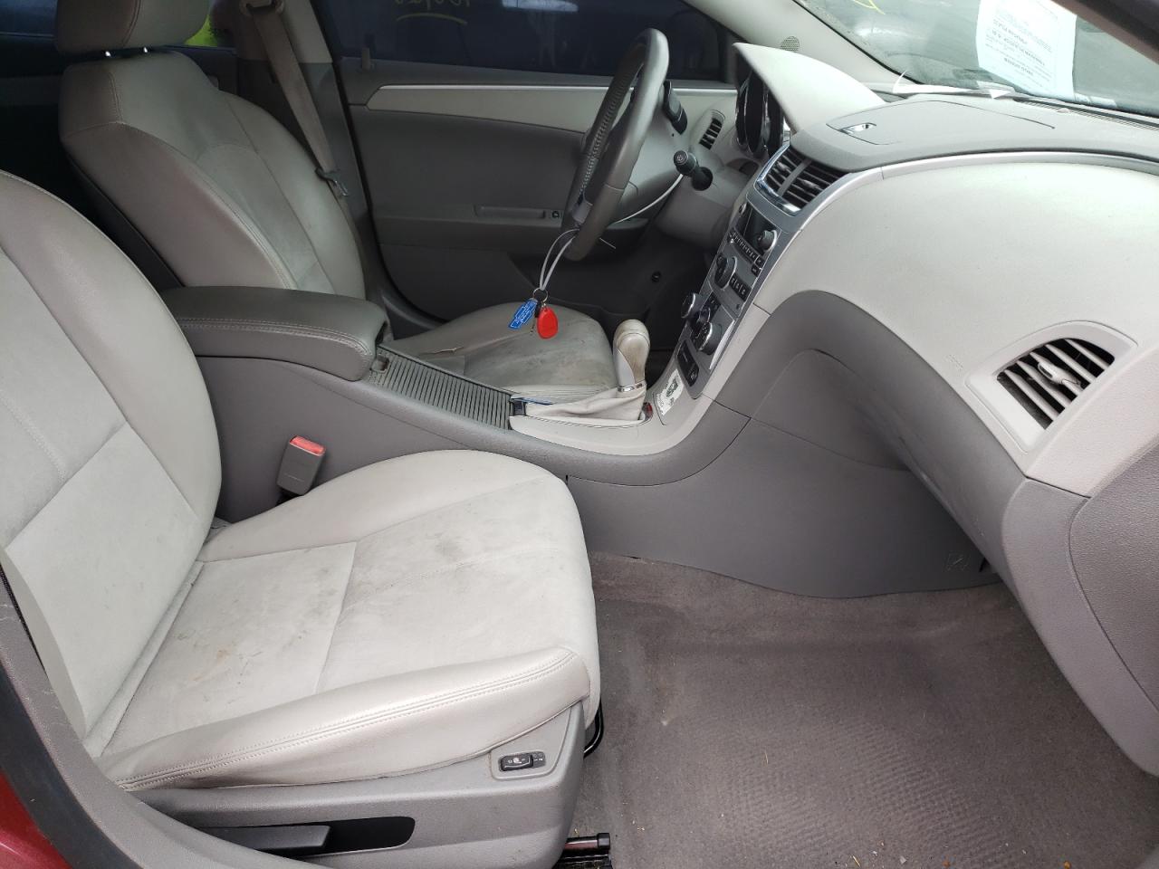 Photo 5 from auction – 2010 CHEVROLET MALIBU 2LT with VIN 1G1ZD5E76AF115157