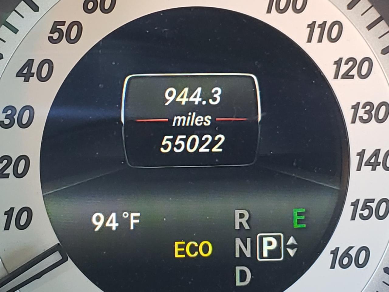 Photo 8 from auction – 2014 MERCEDES-BENZ E 350 4MAT with VIN WDDHH8JB1EA965290