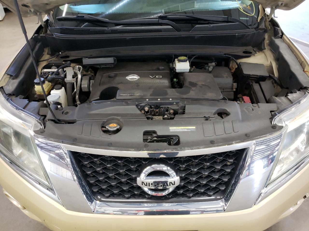 Photo 7 from auction – 2013 NISSAN PATHFINDER with VIN 5N1AR2MM5DC676933