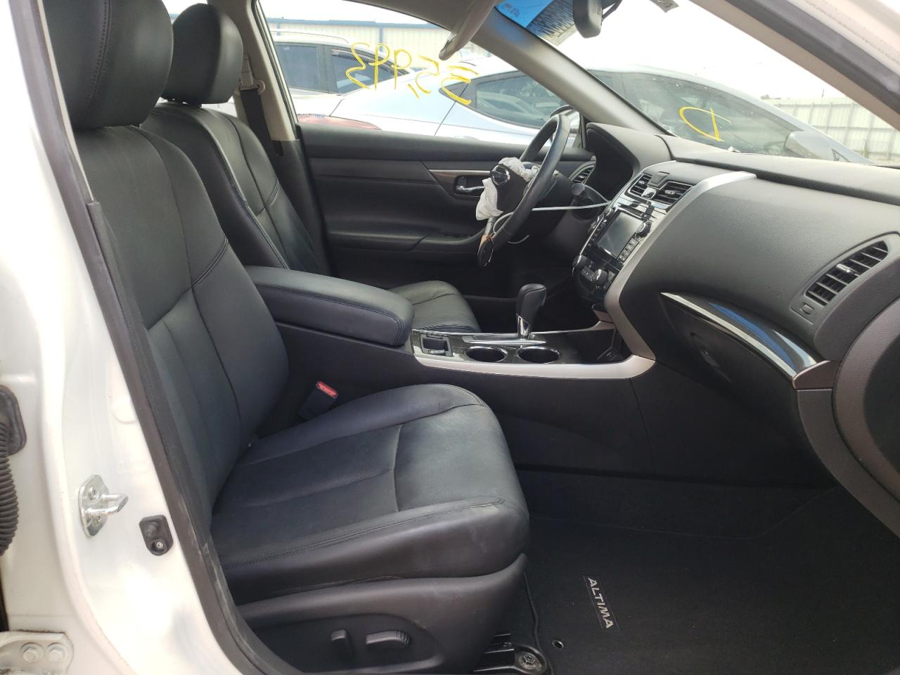 Photo 18 from auction – 2015 NISSAN ALTIMA 2.5 with VIN 1N4AL3AP2FC108903