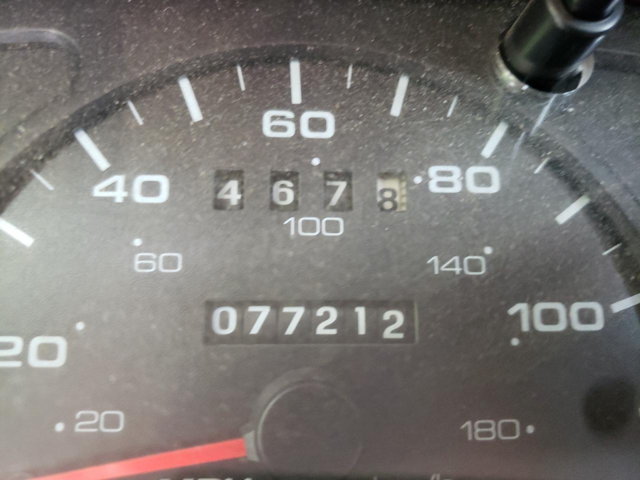 Photo 8 from auction – 2001 FORD TAURUS SE with VIN 1FAFP58U71G196995
