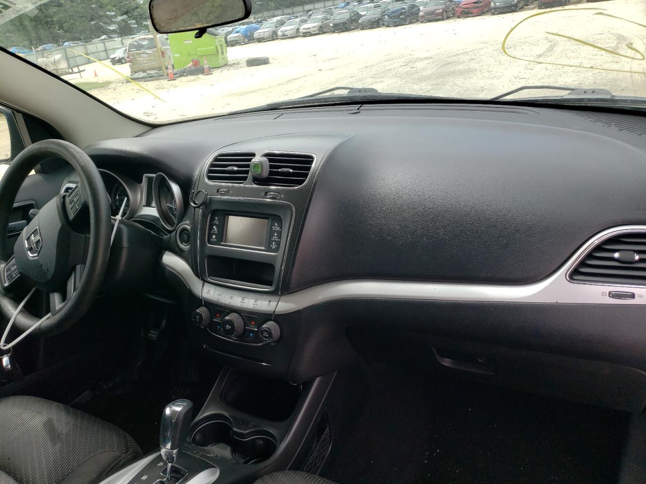 Photo 20 from auction – 2012 DODGE JOURNEY SE with VIN 3C4PDCAB6CT389187