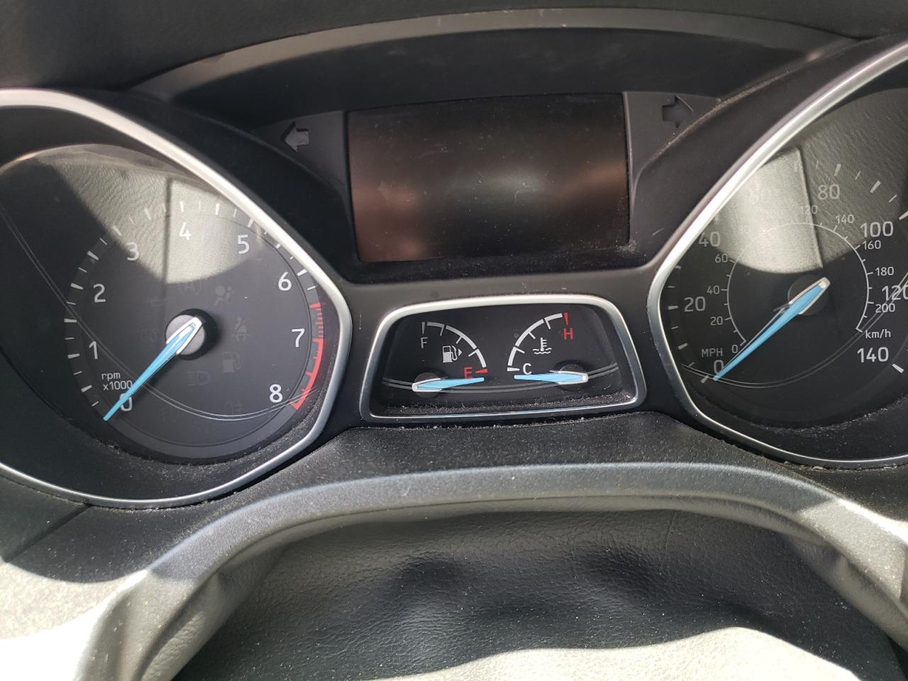 Photo 12 from auction – 2018 FORD FOCUS SE with VIN 1FADP3K23JL206027