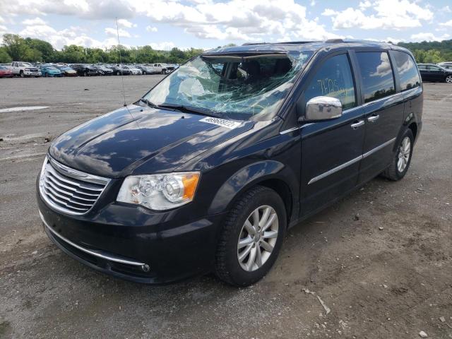 Photo 2 from auction – 2015 CHRYSLER TOWN & COU with VIN 2C4RC1GG6FR656547