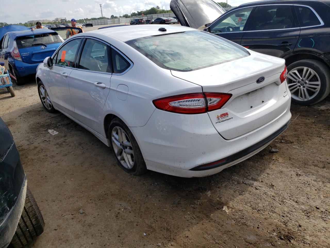 Photo 16 from auction – 2016 FORD FUSION SE with VIN 1FA6P0HD0G5136046