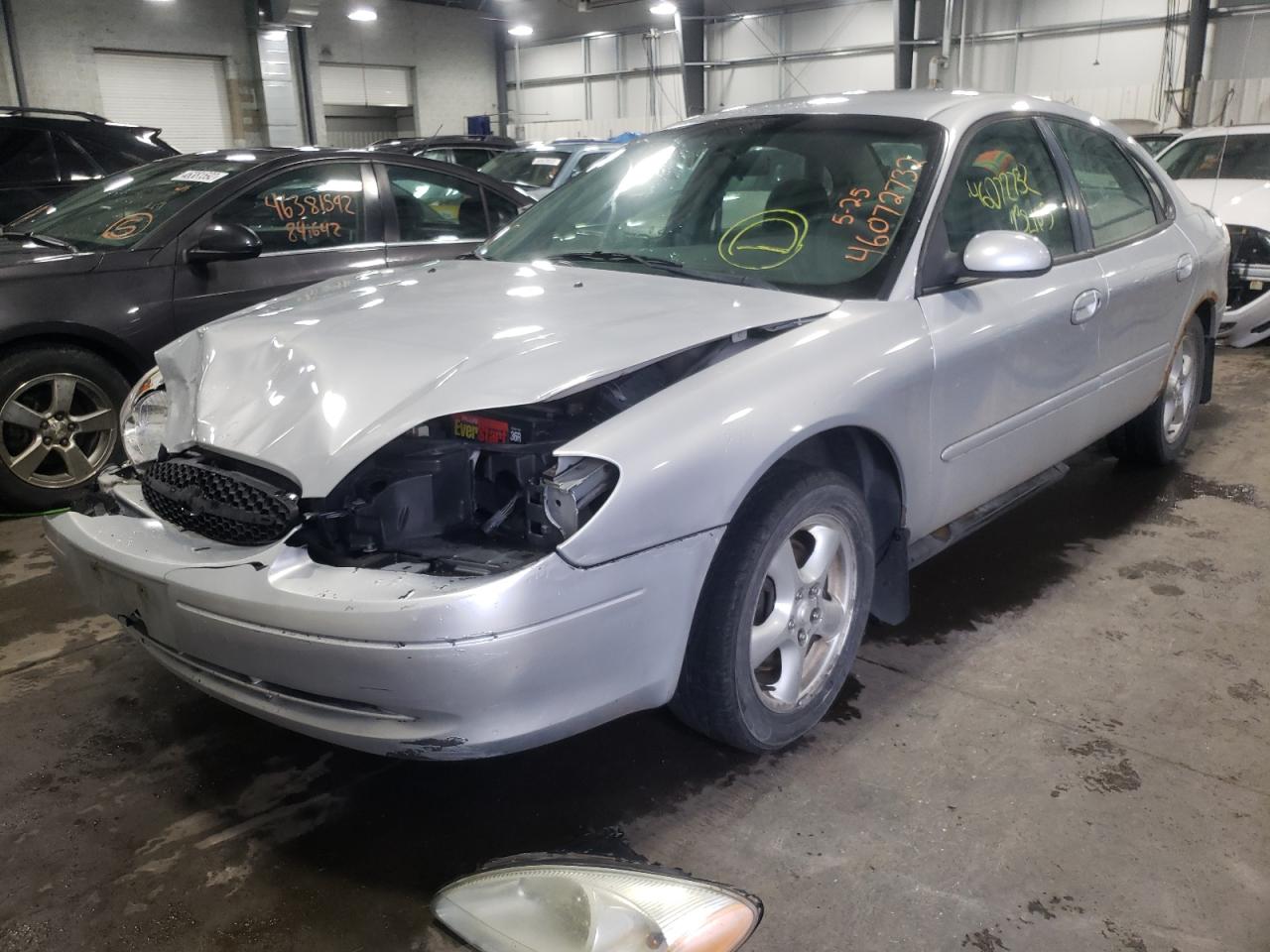 Photo 14 from auction – 2001 FORD TAURUS SES with VIN 1FAFP55U21G267010