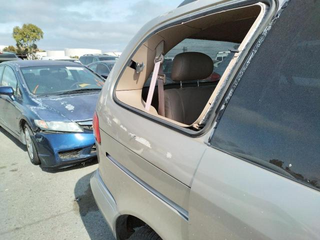 Photo 9 from auction – 2002 TOYOTA SIENNA LE with VIN 4T3ZF13C82U466324