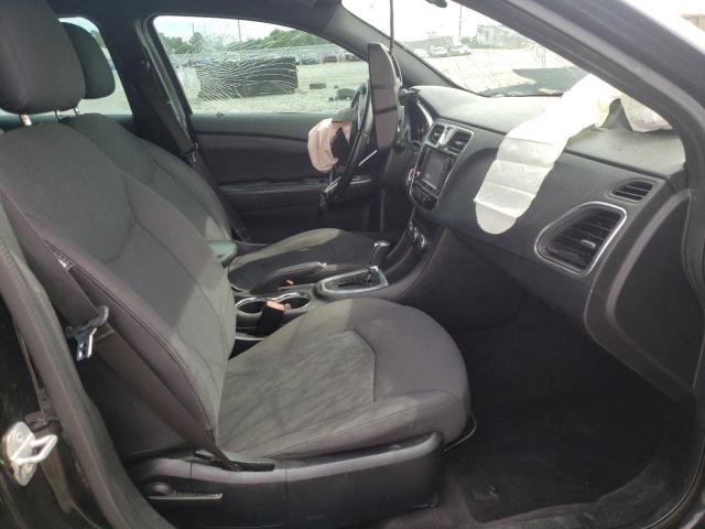 Photo 5 from auction – 2013 CHRYSLER 200 TOURIN with VIN 1C3CCBBG6DN706672