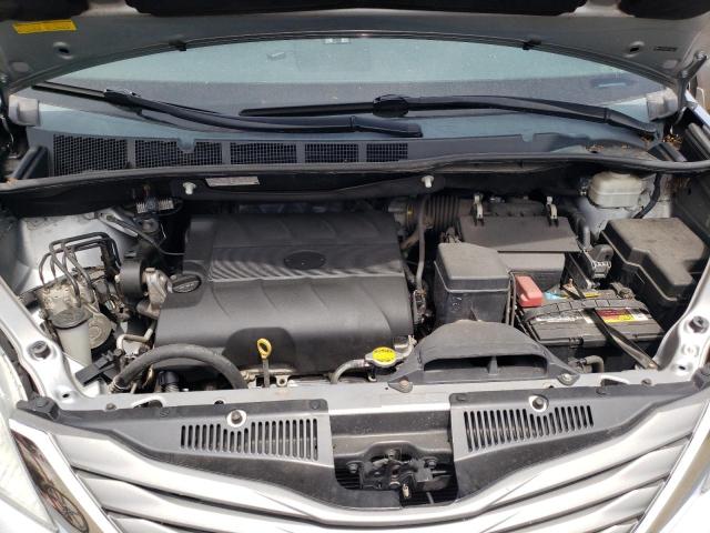 Photo 7 from auction – 2014 TOYOTA SIENNA XLE with VIN 5TDYK3DC0ES486574