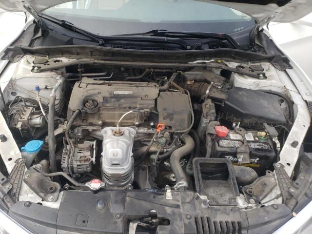 Photo 7 from auction – 2017 HONDA ACCORD EX with VIN 1HGCR2F71HA135563