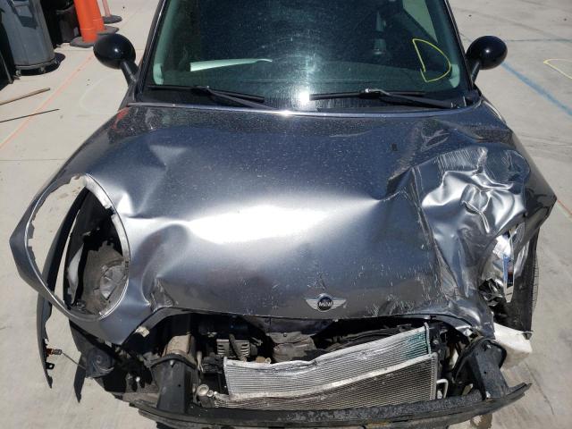 Photo 7 from auction – 2010 MINI COOPER with VIN WMWMF3C52ATZ67151