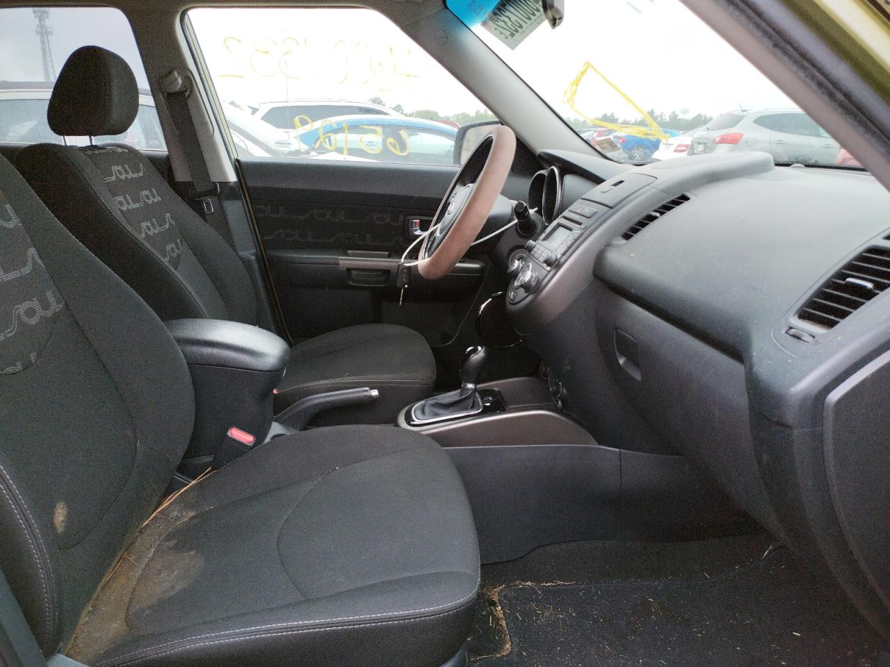 Photo 5 from auction – 2012 KIA SOUL with VIN KNDJT2A62C7459858