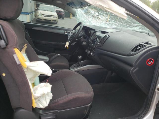 Photo 5 from auction – 2012 KIA FORTE SX with VIN KNAFW6A31C5529630