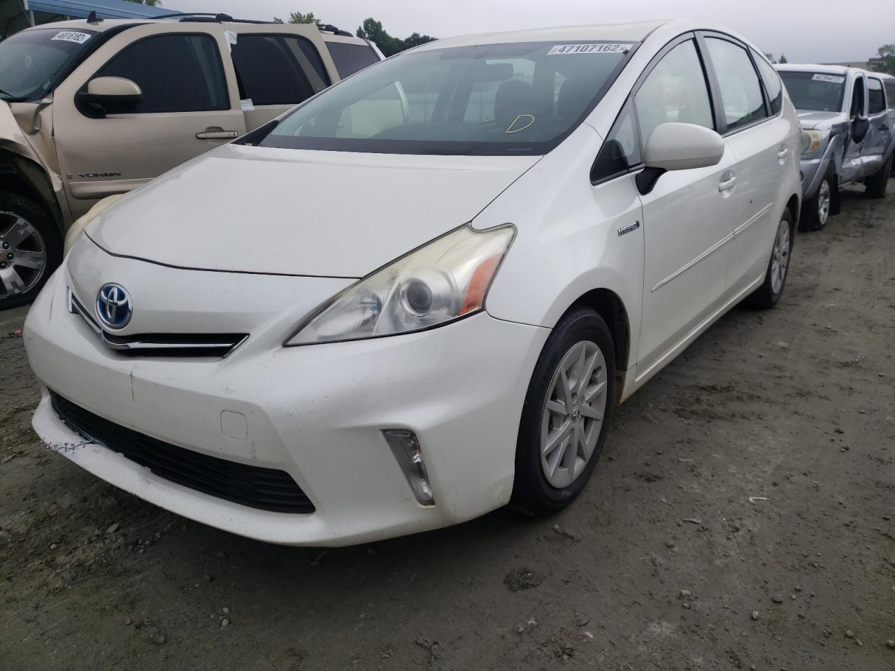 Photo 15 from auction – 2012 TOYOTA PRIUS V with VIN JTDZN3EU4C3104306