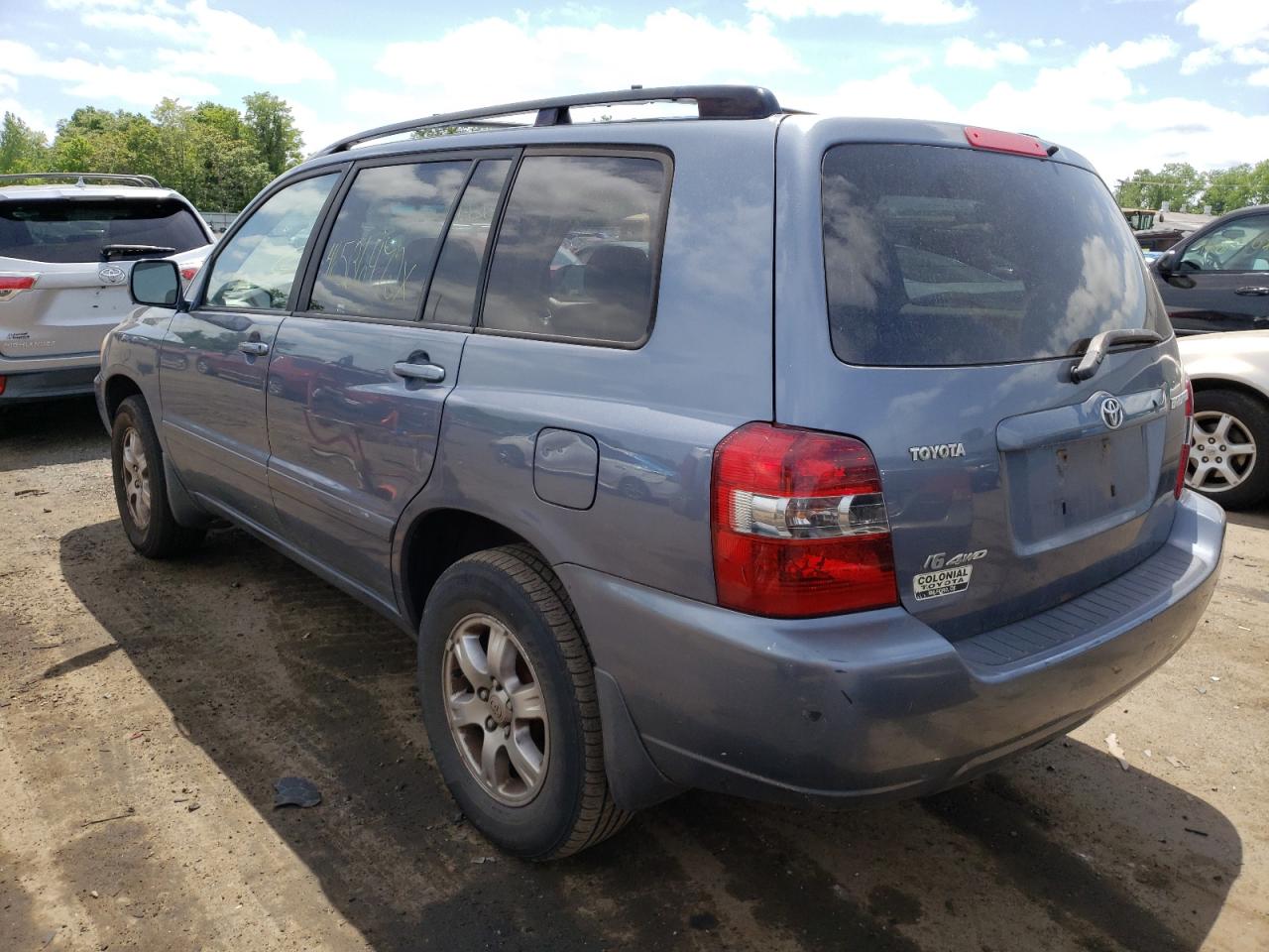 Photo 3 from auction – 2004 TOYOTA HIGHLANDER with VIN JTEEP21A640015740