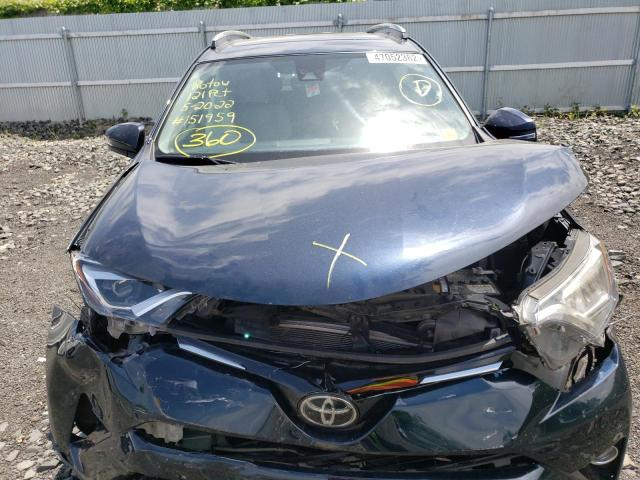 Photo 7 from auction – 2018 TOYOTA RAV4 LIMIT with VIN JTMDFREV2JJ725927