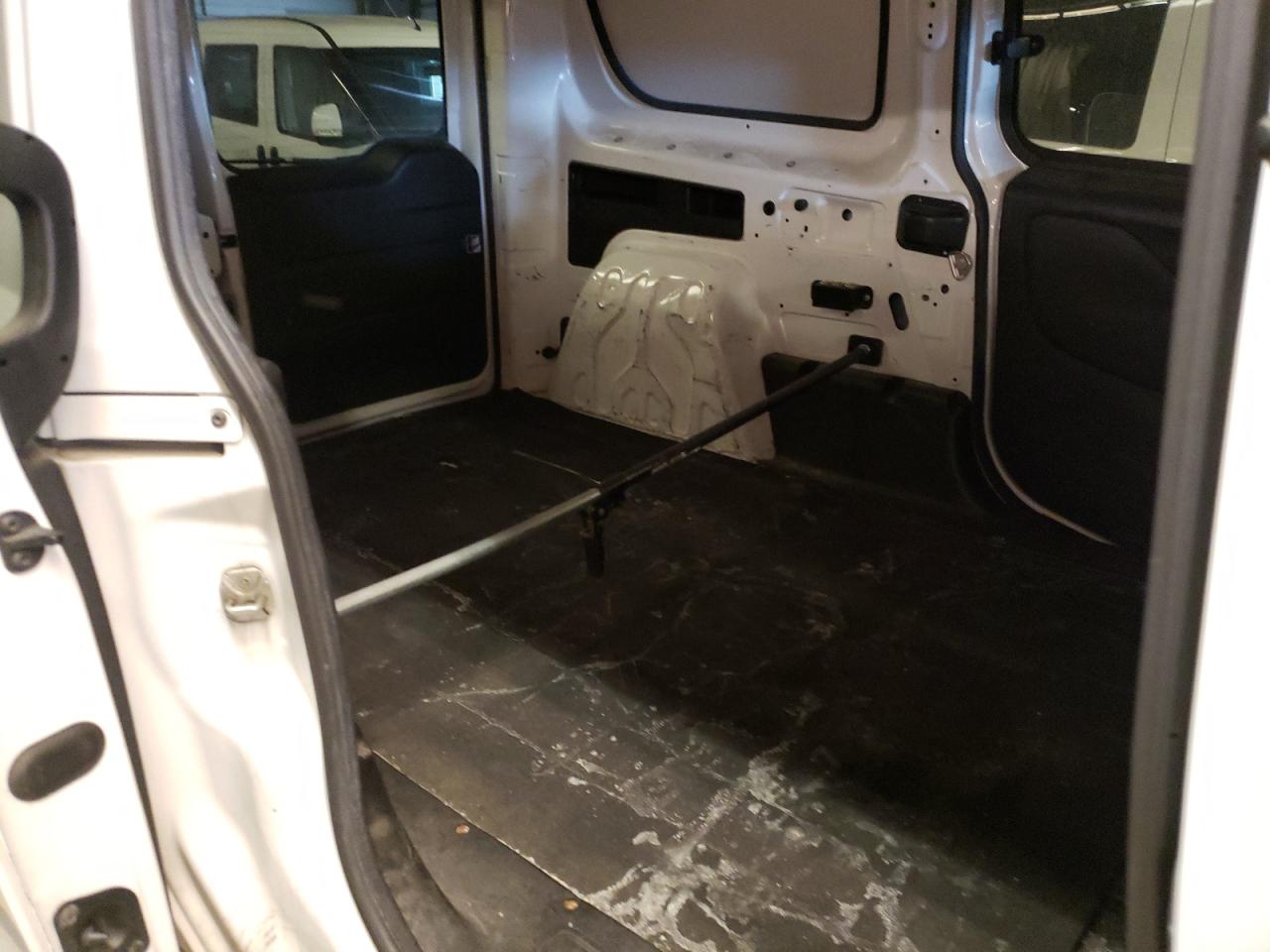 Photo 6 from auction – 2017 RAM PROMASTER with VIN ZFBERFBB2H6E57677