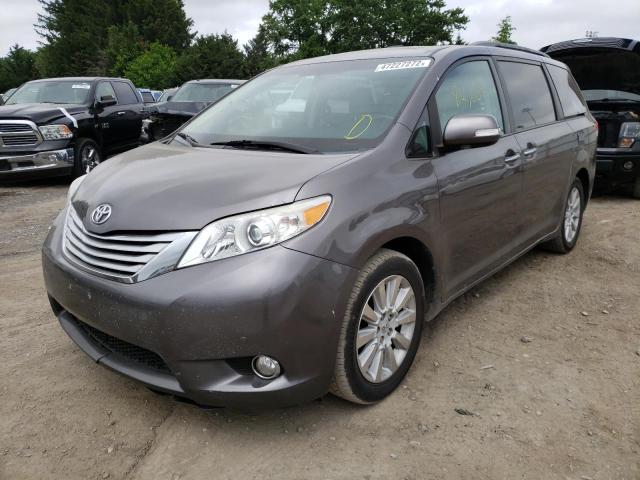 Photo 2 from auction – 2013 TOYOTA SIENNA XLE with VIN 5TDDK3DC6DS059283