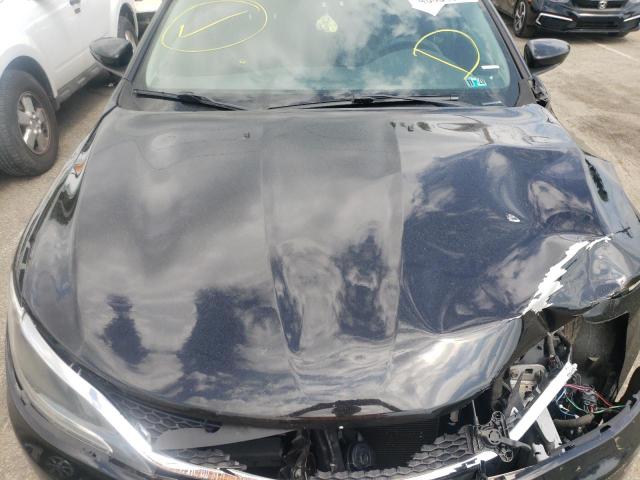 Photo 7 from auction – 2015 CHRYSLER 200 LIMITE with VIN 1C3CCCAB4FN528517