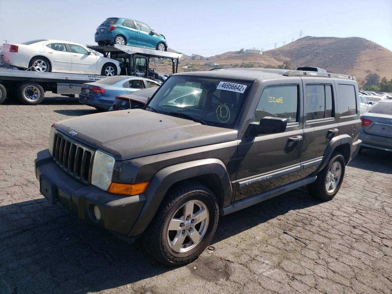 Photo 2 from auction – 2006 JEEP COMMANDER with VIN 1J8HH48K66C269256