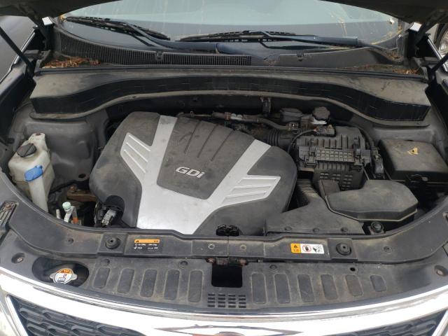 Photo 7 from auction – 2015 KIA SORENTO LX with VIN 5XYKTDA76FG647573