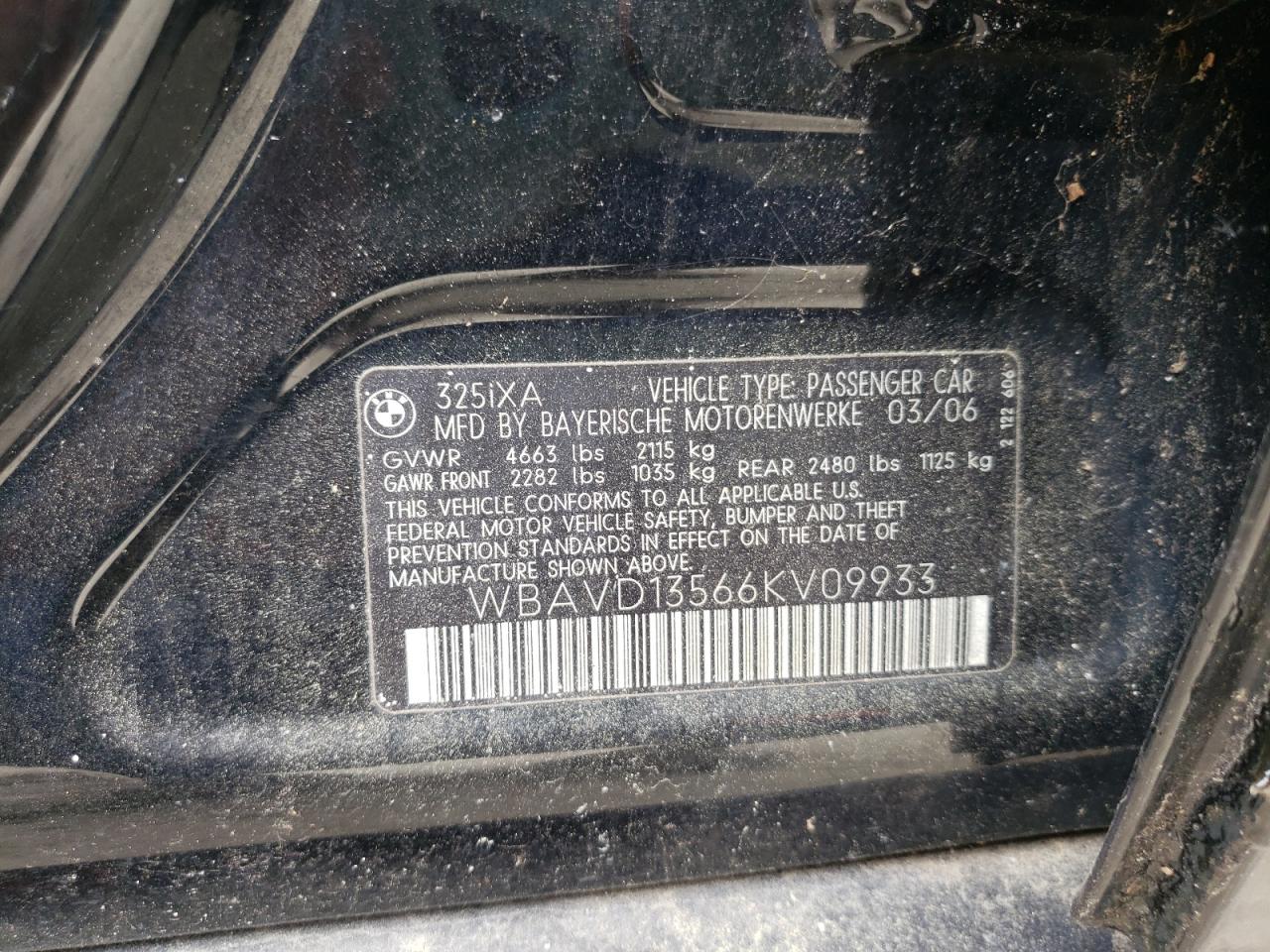 Photo 11 from auction – 2006 BMW 325 XI with VIN WBAVD13566KV09933