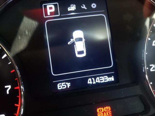 Photo 8 from auction – 2017 KIA FORTE LX with VIN 3KPFL4A74HE137725