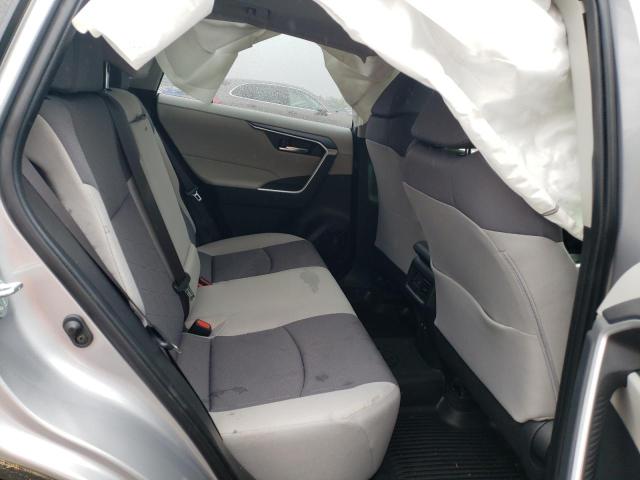 Photo 6 from auction – 2019 TOYOTA RAV4 XLE with VIN JTMP1RFV7KD043278