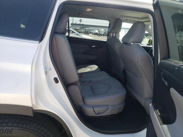 Photo 6 from auction – 2021 TOYOTA HIGHLANDER with VIN 5TDHARAH5MS008381