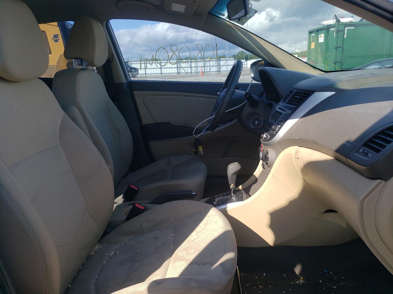 Photo 17 from auction – 2013 HYUNDAI ACCENT GLS with VIN KMHCT4AE6DU514760