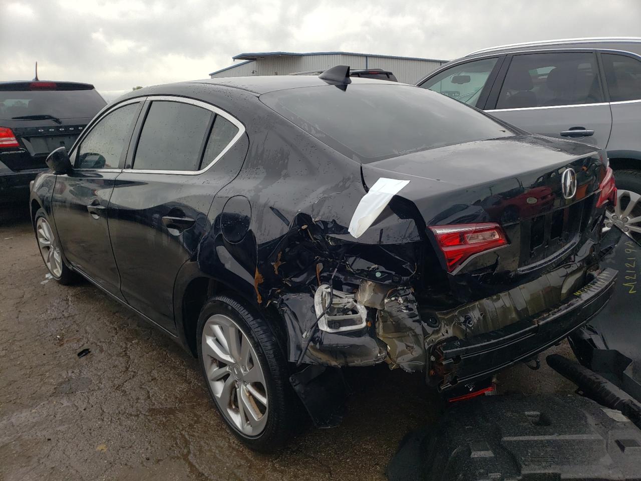 Photo 3 from auction – 2017 ACURA ILX BASE W with VIN 19UDE2F34HA013583