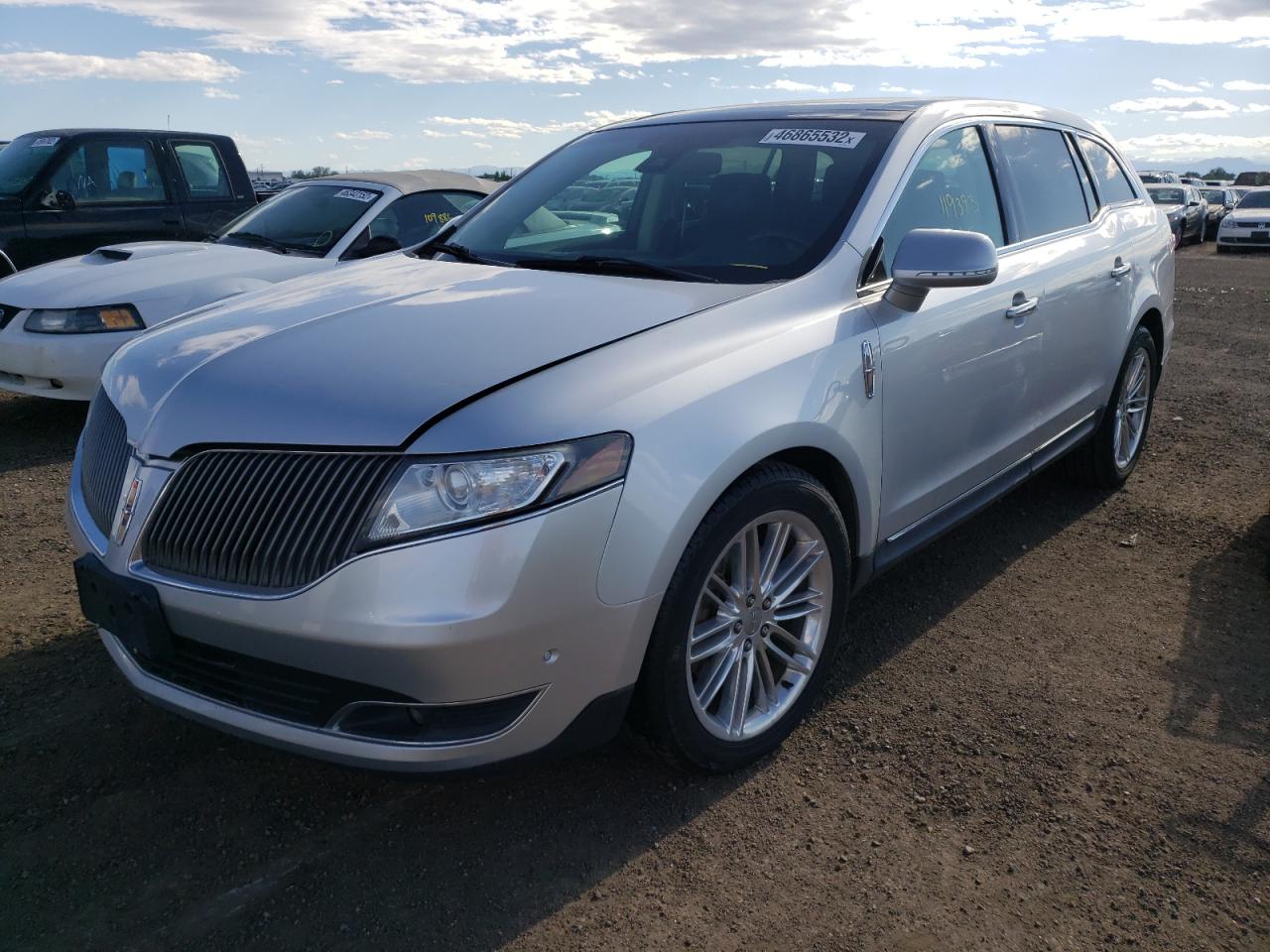 Photo 15 from auction – 2013 LINCOLN MKT with VIN 2LMHJ5AT1DBL55155