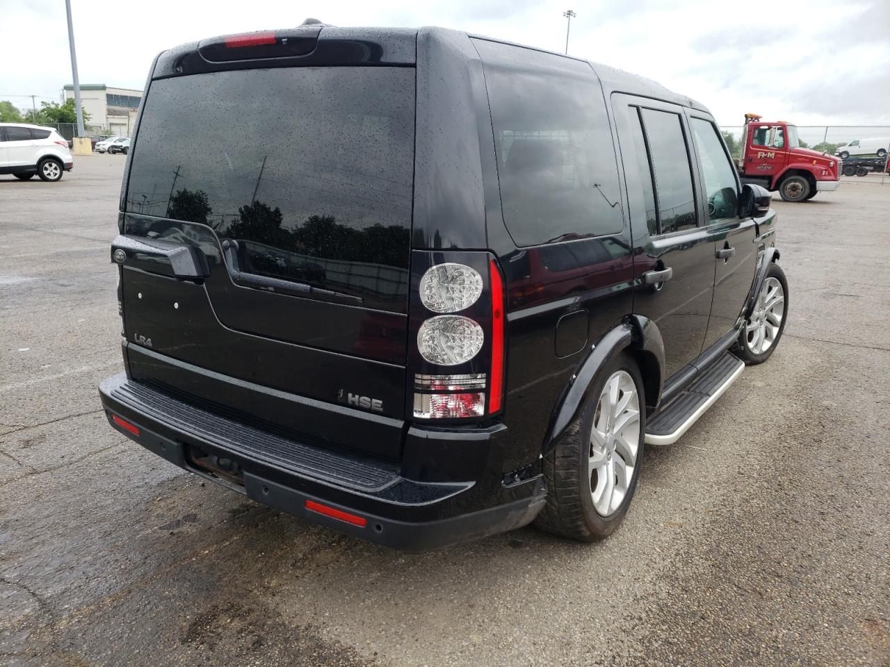Photo 4 from auction – 2016 LAND ROVER LR4 HSE with VIN SALAG2V67GA843263