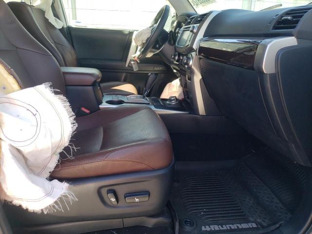 Photo 5 from auction – 2018 TOYOTA 4RUNNER SR with VIN JTEBU5JR2J5536052