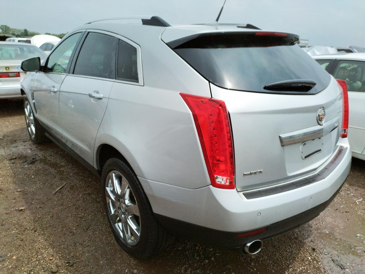 Photo 3 from auction – 2011 CADILLAC SRX PERFOR with VIN 3GYFNBEY1BS526634
