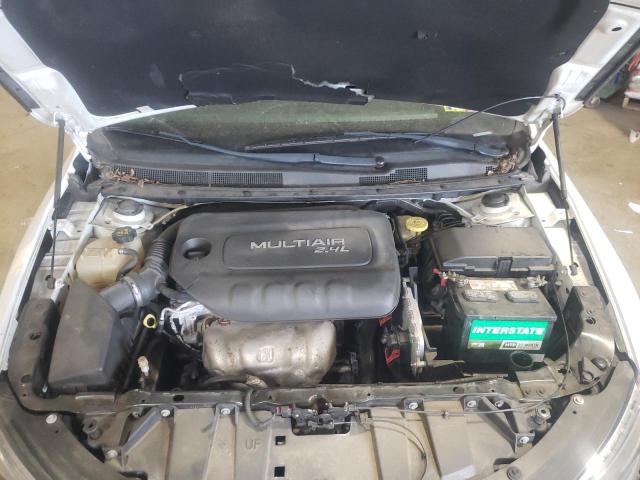 Photo 7 from auction – 2015 CHRYSLER 200 C with VIN 1C3CCCCB4FN582302