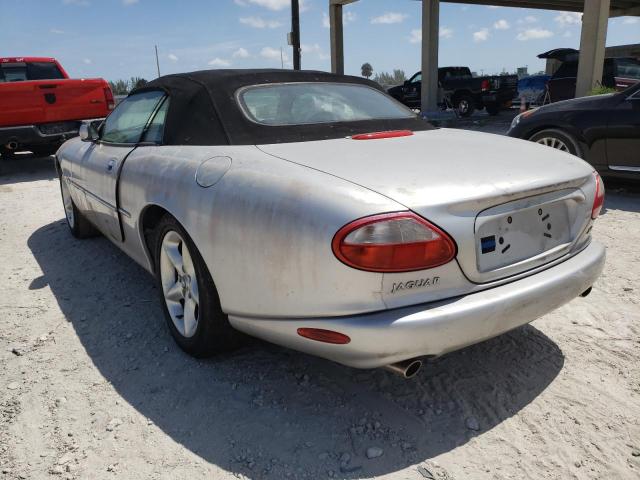 Photo 3 from auction – 2000 JAGUAR XK8 with VIN SAJJA42C4YNA05575