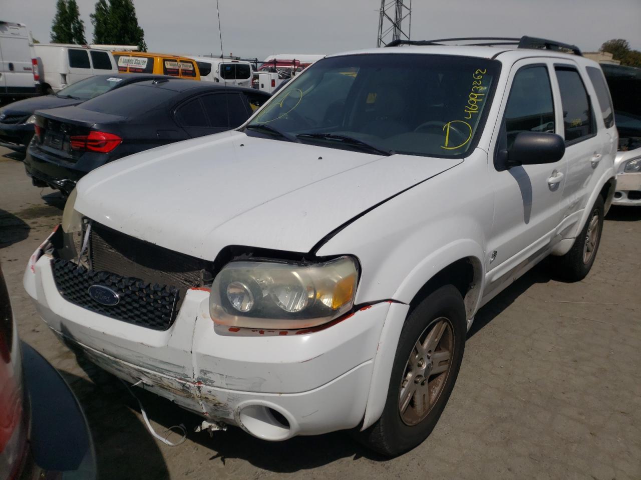 Photo 2 from auction – 2007 FORD ESCAPE HEV with VIN 1FMCU59H67KB36182