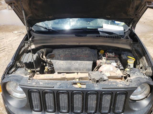 Photo 7 from auction – 2017 JEEP RENEGADE L with VIN ZACCJABB5HPF83766