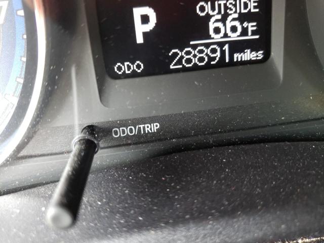 Photo 8 from auction – 2019 TOYOTA COROLLA L with VIN 2T1BURHE2KC159774