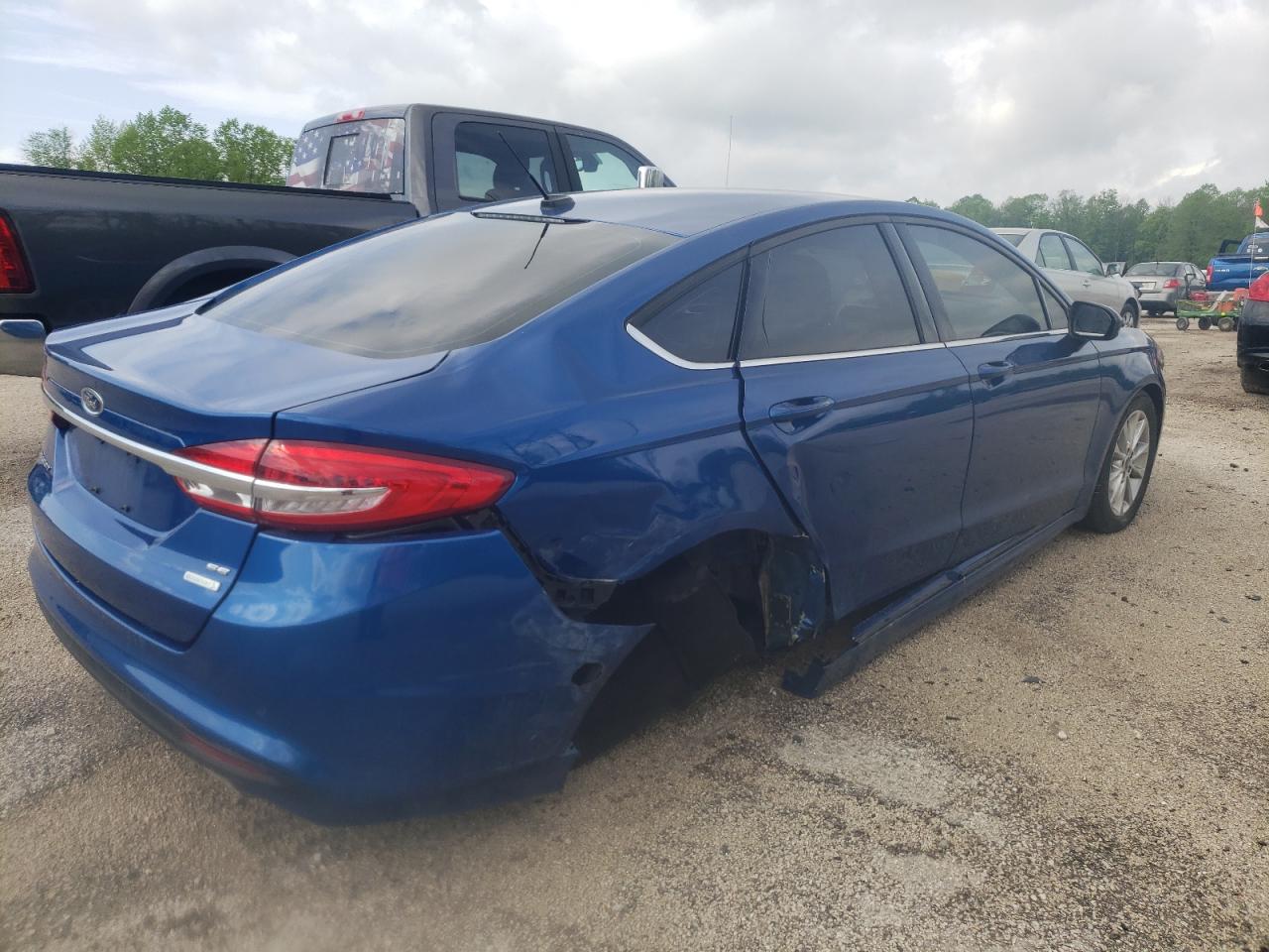 Photo 4 from auction – 2017 FORD FUSION SE with VIN 3FA6P0HD1HR195492