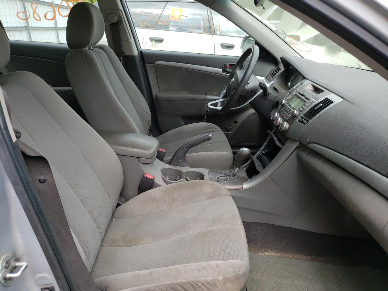 Photo 5 from auction – 2010 HYUNDAI SONATA GLS with VIN 5NPET4AC2AH583642