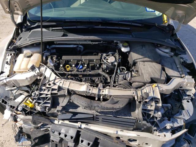 Foto 7 de la subasta – 2018 FORD FOCUS SE con VIN 1FADP3F28JL292672