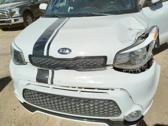 KIA SOUL + 2016 with VIN KNDJP3A53G7407596 - Photo from auction