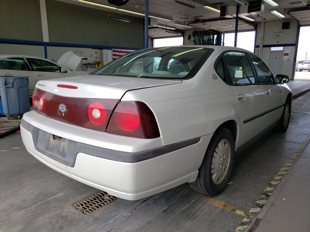 Photo 4 from auction – 2004 CHEVROLET IMPALA with VIN 2G1WF52E749102835