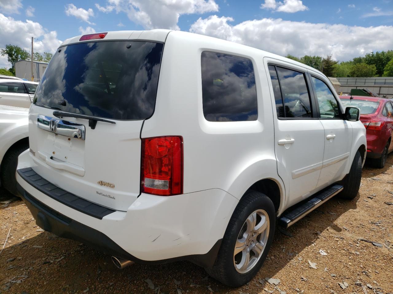 Photo 4 from auction – 2013 HONDA PILOT EXL with VIN 5FNYF4H51DB053239
