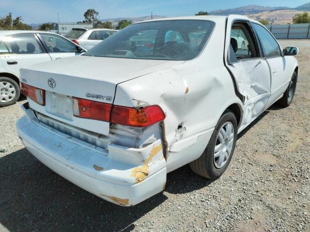 Photo 4 from auction – 2000 TOYOTA CAMRY CE with VIN JT2BG22K5Y0472908