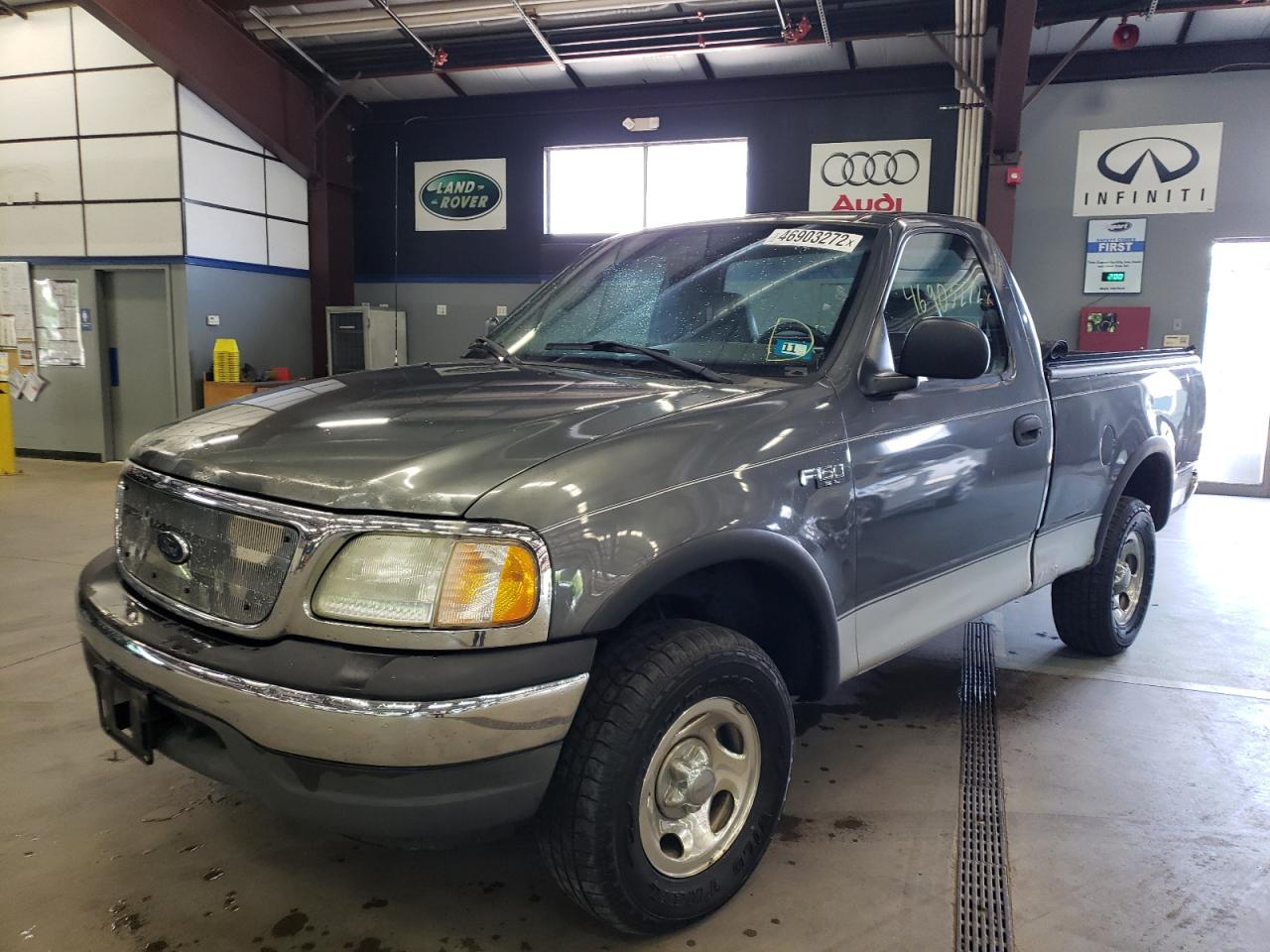 Photo 15 from auction – 2003 FORD F150 with VIN 1FTRF18233NB31948