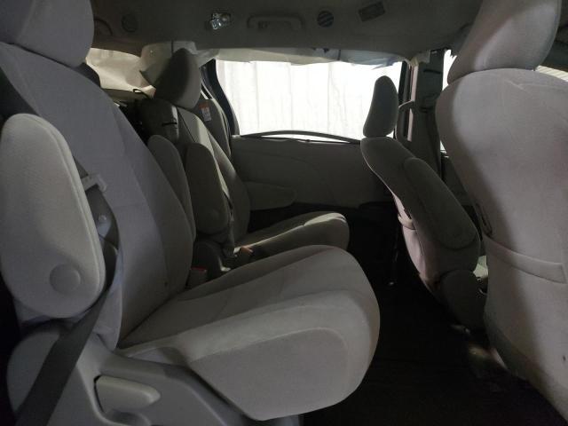 Photo 6 from auction – 2015 TOYOTA SIENNA LE with VIN 5TDKK3DC7FS547748
