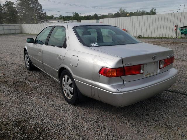 Photo 6 from auction – 2001 TOYOTA CAMRY CE with VIN 4T1BG22K41U022572